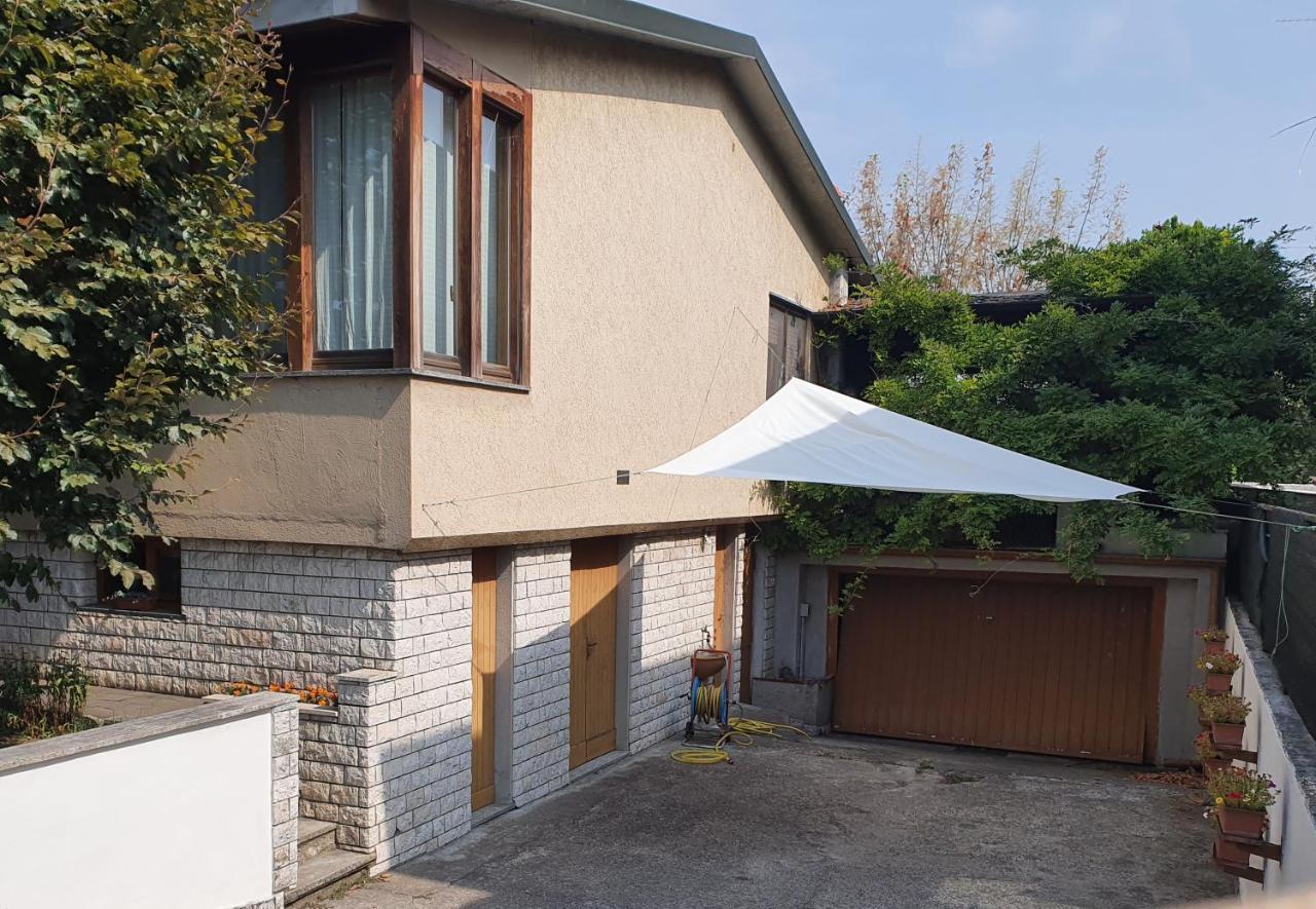 B&B Family Home Soresina ภายนอก รูปภาพ